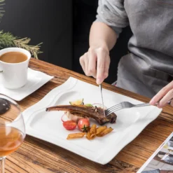 MALACASA, Serie Mario, 28-teilig Kombiservice Aus Porzellan Geschirrset Mit Je 6 Schalen, 6 Dessertteller, 6 Suppenteller, 6 Speiseteller, 2 Rechteckige Platten Und 2 Salz- Und Pfefferdosen -Küchenzubehör 0fbc7cfa1668e9109c19018146b4b68a