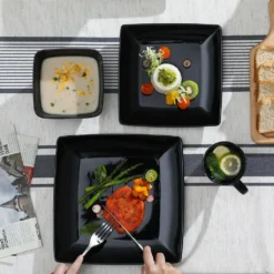 Vancasso Tafelservice »SOHO« 16-tlg. Porzellan Teller Set, Kombiservice Tafelset Mit Kaffeetassen, Müslischalen, Schwarz -Küchenzubehör 21eea0eac9aad11fbe8ac1d0229aadbe