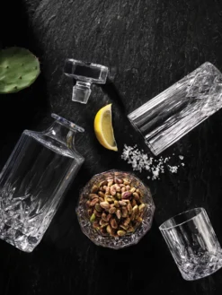 Aida Harvey Decanter Set -Küchenzubehör 5d76b04091aa4892e5e8e67ab40d6614