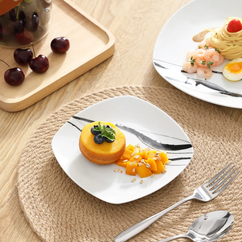 VEWEET Tafelservice 'Teresa' Aus Porzellan, 60-tlg Kombiservice Mit Kaffeetassen 175 Ml, Untertasse, Dessertteller, Speiseteller Und Suppenteller, Komplettservice Für 12 Personen 4 VEWEET Tafelservice 'Teresa' Aus Porzellan, 60-tlg Kombiservice Mit Kaffeetassen 175 Ml, Untertasse, Dessertteller, Speiseteller Und Suppenteller, Komplettservice Für 12 Personen – Bild 4