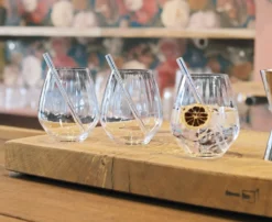 Nachtmann Tastes Good Vorteilsset 4 Gin Tonic Gläser + 4 Glastrinkhalme + Reinigungsbürste 15 Nachtmann Tastes Good Vorteilsset 4 Gin Tonic Gläser + 4 Glastrinkhalme + Reinigungsbürste -Küchenzubehör 81c4ab06a0b17f1c41ee75799124286c