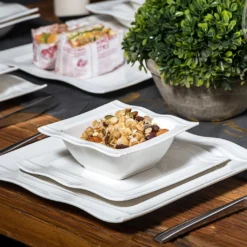 MALACASA, Serie Mario, 28-teilig Kombiservice Aus Porzellan Geschirrset Mit Je 6 Schalen, 6 Dessertteller, 6 Suppenteller, 6 Speiseteller, 2 Rechteckige Platten Und 2 Salz- Und Pfefferdosen -Küchenzubehör 8c97bdfc228b0fbf0bb2c77186a594f3