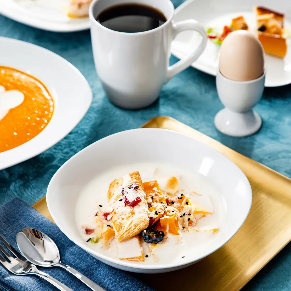 MALACASA, Serie Elisa, 40 Teilig Set Porzellan Tafelservice Kombiservice Geschirrset Mit Dessertteller, Speiseteller, Müslischalen, Eierbecher, Becher Für 8 Personen 6 MALACASA, Serie Elisa, 40 Teilig Set Porzellan Tafelservice Kombiservice Geschirrset Mit Dessertteller, Speiseteller, Müslischalen, Eierbecher, Becher Für 8 Personen – Bild 6