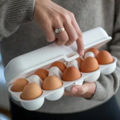 Koziol - Eggs To Go Eierkarton -Küchenzubehör 951f2609592781a376e7def5b3d44422