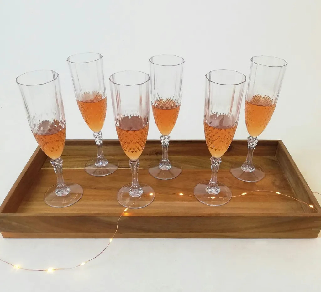 6er Set Kunststoff Champagner-Gläser Kristalleffekt 200ml / Ø6x22,5cm 1 6er Set Kunststoff Champagner-Gläser Kristalleffekt 200ml / Ø6x22,5cm