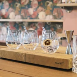 Nachtmann Tastes Good Vorteilsset 4 Gin Tonic Gläser + 4 Glastrinkhalme + Reinigungsbürste 12 Nachtmann Tastes Good Vorteilsset 4 Gin Tonic Gläser + 4 Glastrinkhalme + Reinigungsbürste -Küchenzubehör ba512386bc12f03ba0c824ca45c7ef6d