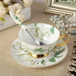 Panbado Floral Kaffeetassen Aus Premium Bone China Porzellan, Beinhaltet 1 Tassen 200 Ml, 1 Untertassen, Und 1 Löffel -Küchenzubehör c200b7e0c9ae383509b3df3d77bb46c8