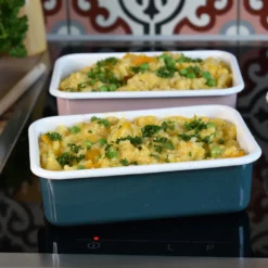 HoneyWare Frischhaltedose Color Line L 1,35l Flach Petrol Emaille 18 HoneyWare Frischhaltedose Color Line L 1,35l Flach Petrol Emaille -Küchenzubehör d40e13af47ff80613b28bb96321a8541