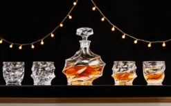 Echos Whiskyset | Whiskygläser | 7-Teiliges Whiskeyset | Geschenkset -Küchenzubehör e1c87319022537092dd30f3bf02015d3